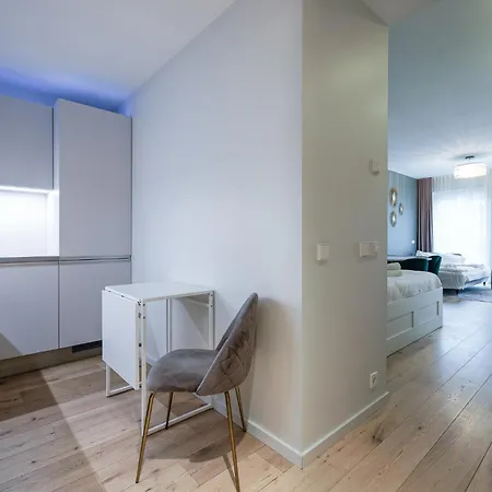 Апартаменты Luxurious Centre Flat Near Freedom Square Таллин